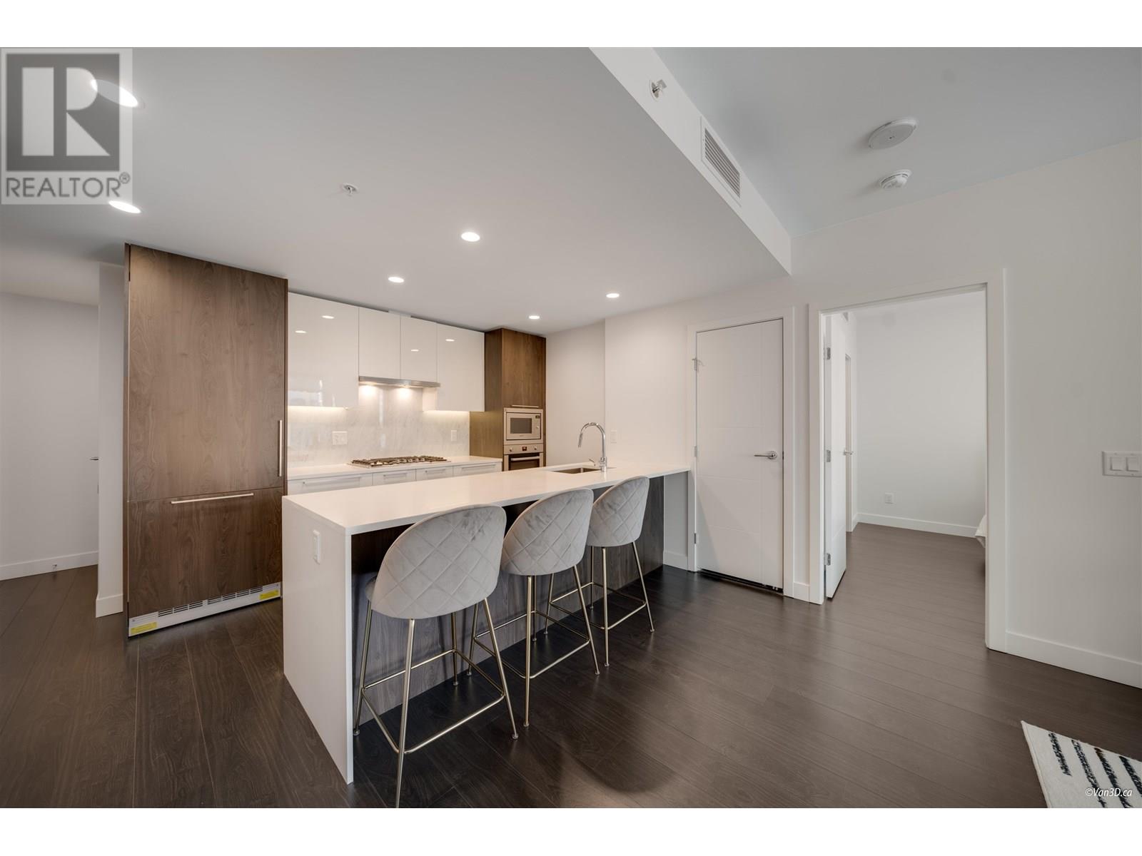 Photo 29 of 606 6398 Silver Avenue, Burnaby BC