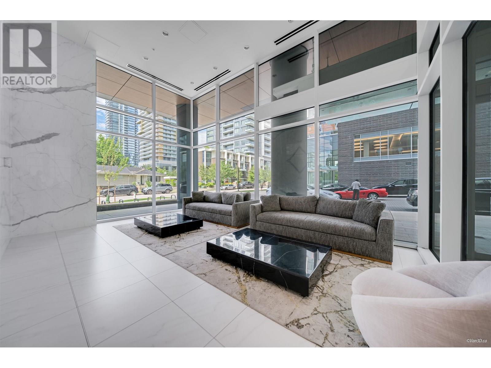 Photo 13 of 606 6398 Silver Avenue, Burnaby BC