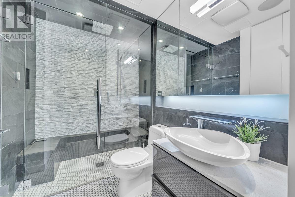 Photo 13 of 305 12 Water Street, Vancouver BC