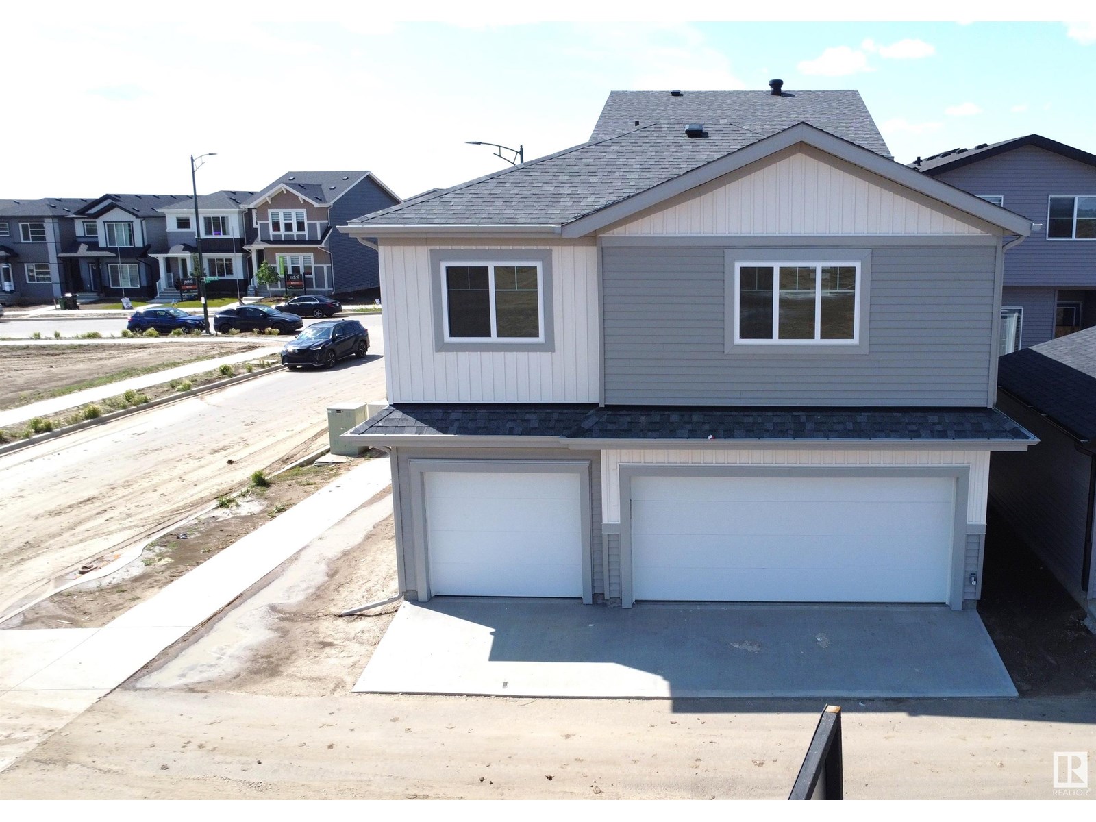 Photo 16 of 741 Mattson Dr Sw, Edmonton AB