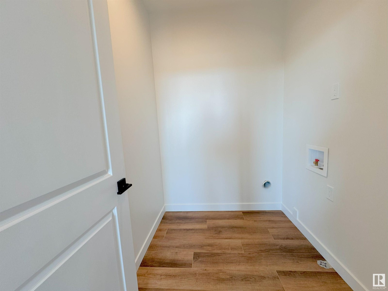 Photo 26 of 741 Mattson Dr Sw, Edmonton AB