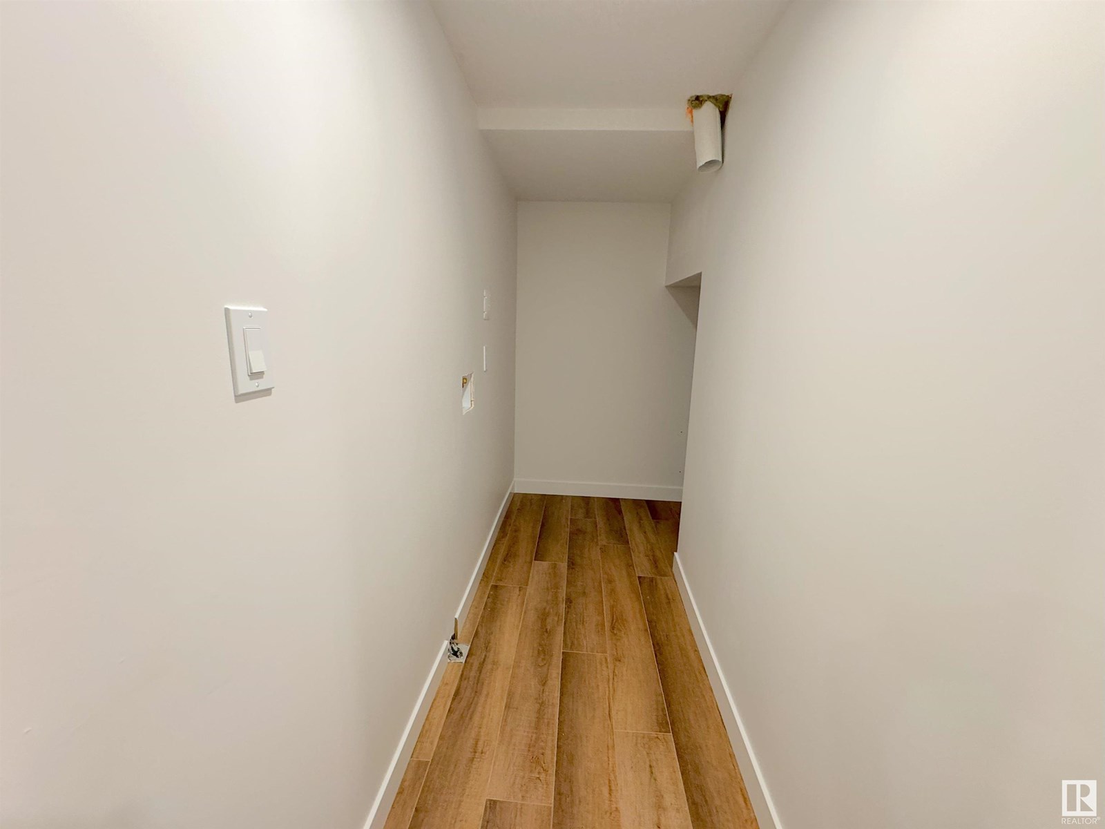 Photo 8 of 741 Mattson Dr Sw, Edmonton AB