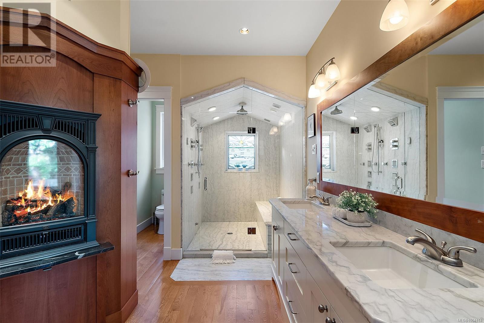  2751 Shoreline Drive, View Royal