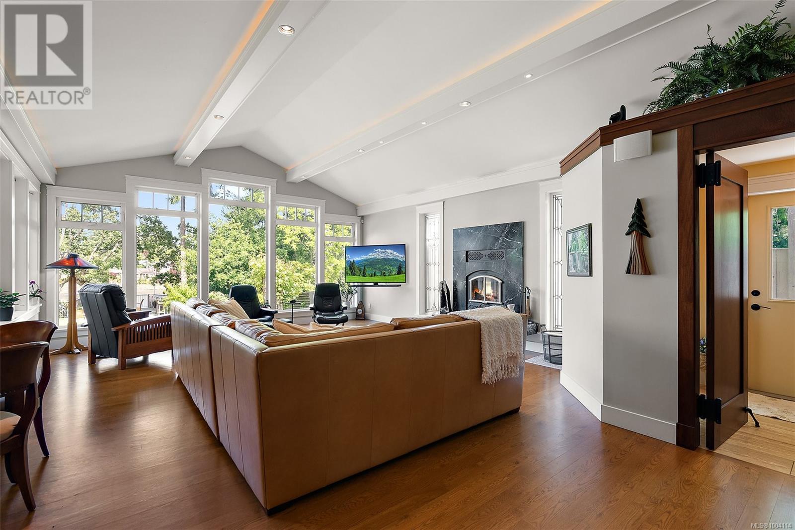  2751 Shoreline Drive, View Royal