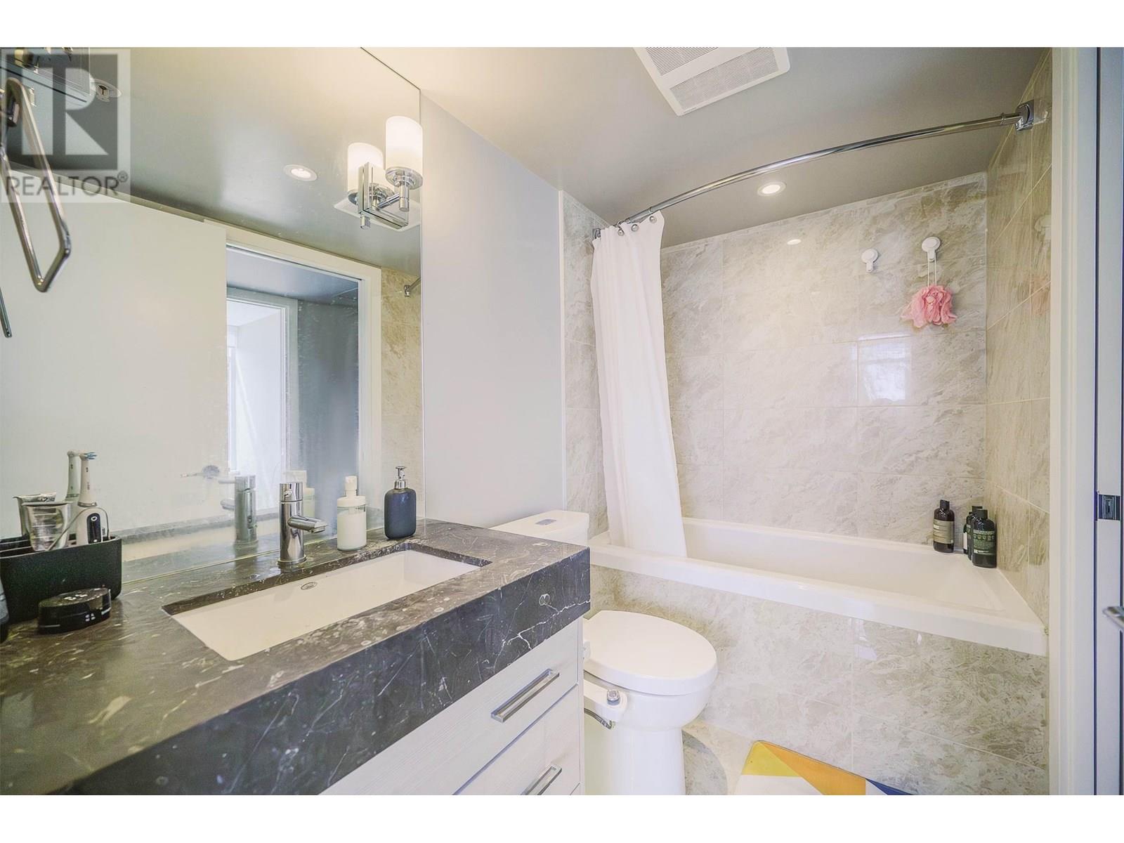 Photo 13 of 560 6288 No 3 Road, Richmond BC