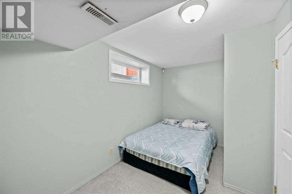 Single Family House for Sale in  Tarington Close NE Taradale Calgary 