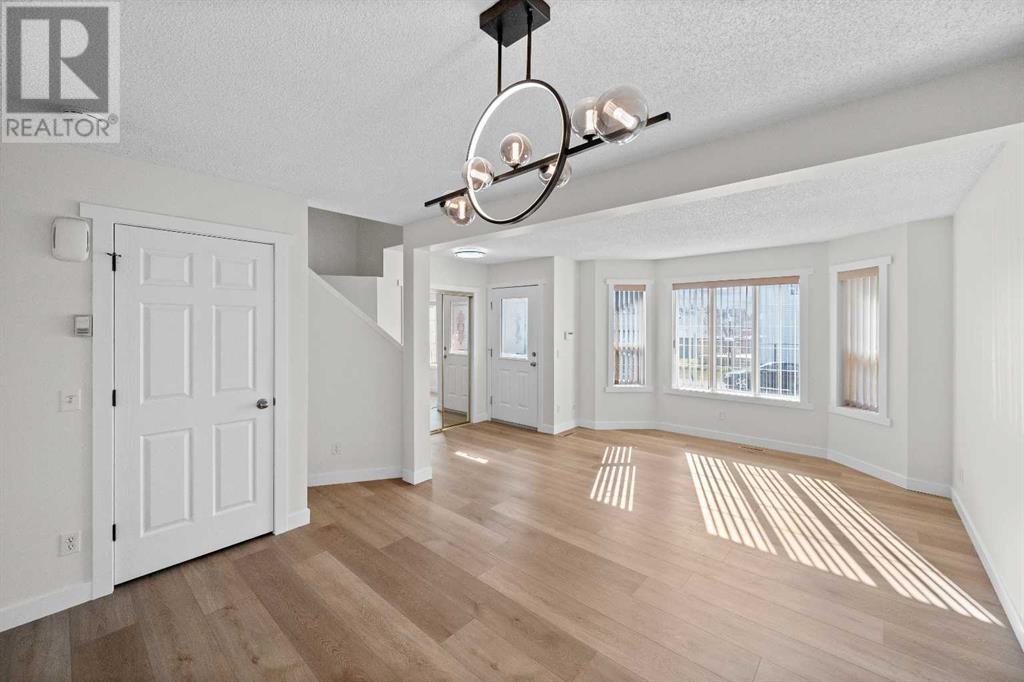 Single Family House for Sale in  Tarington Close NE Taradale Calgary 