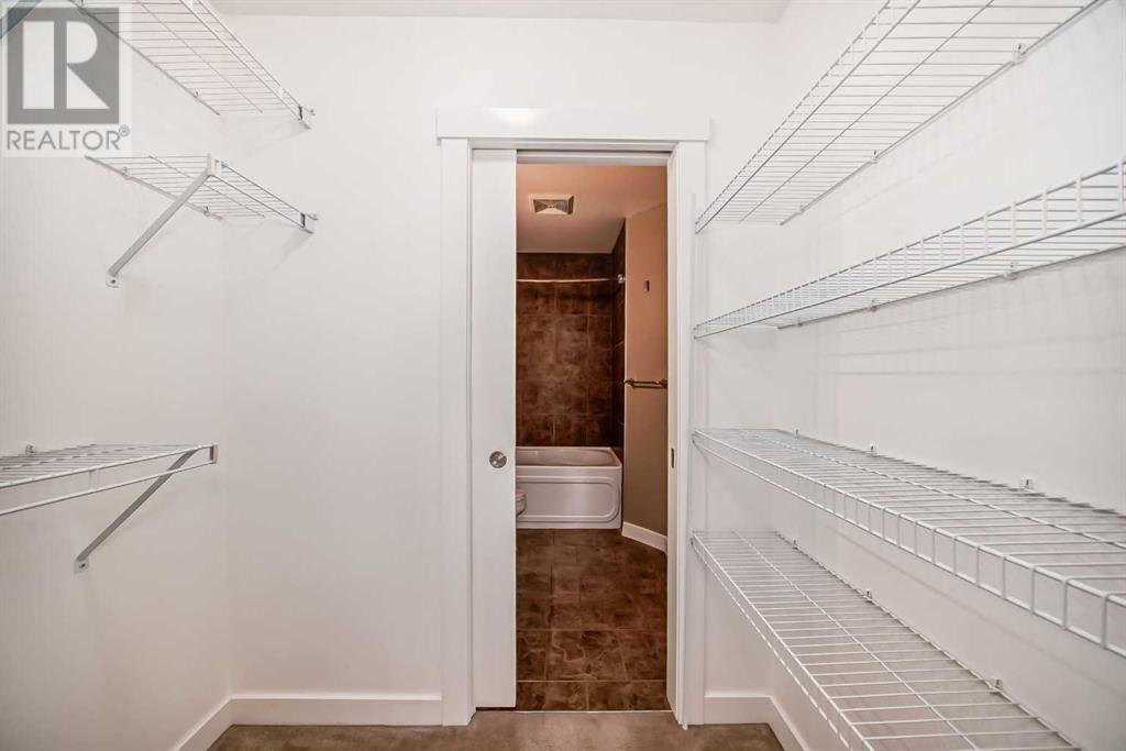 Single Family House for Sale in   Horton Road SW Haysboro Calgary 