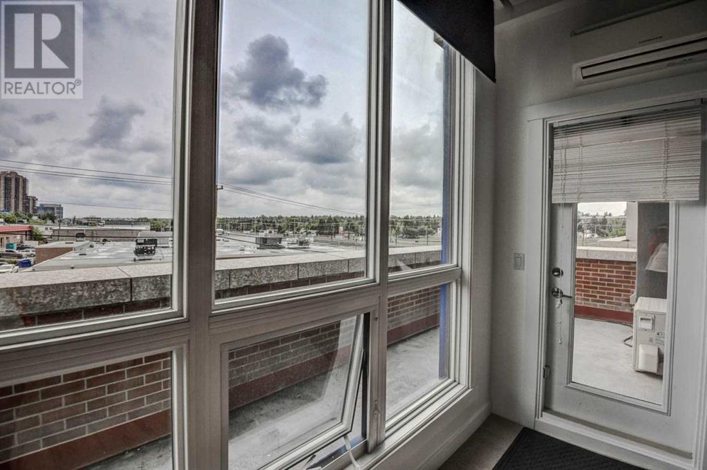 Single Family House for Sale in   Horton Road SW Haysboro Calgary 