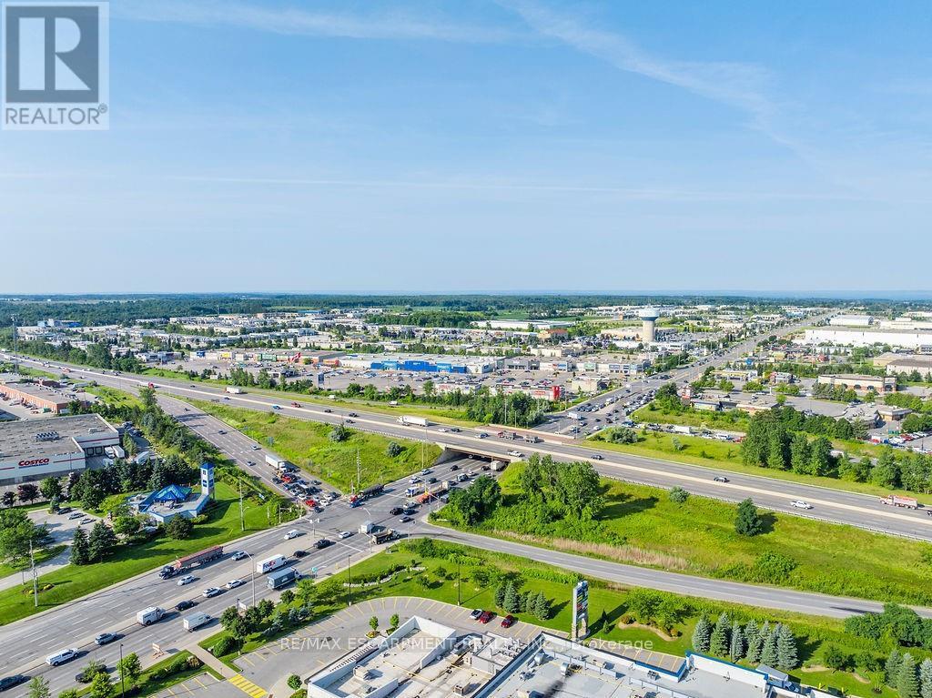 Photo 47 of 501 Bryne Drive, Barrie ON