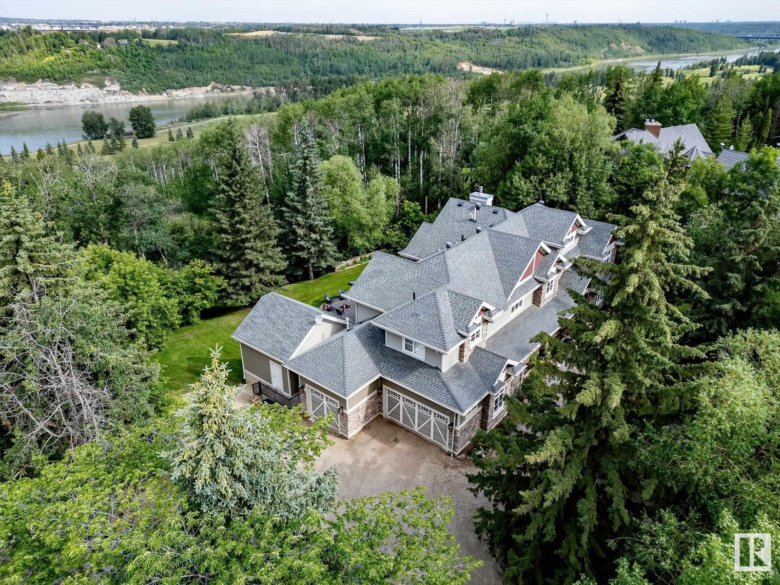 Photo 14 of 112 Windermere Dr Nw, Edmonton AB
