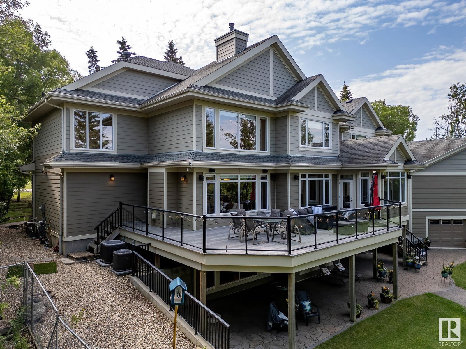 Photo 18 of 112 Windermere Dr Nw, Edmonton AB