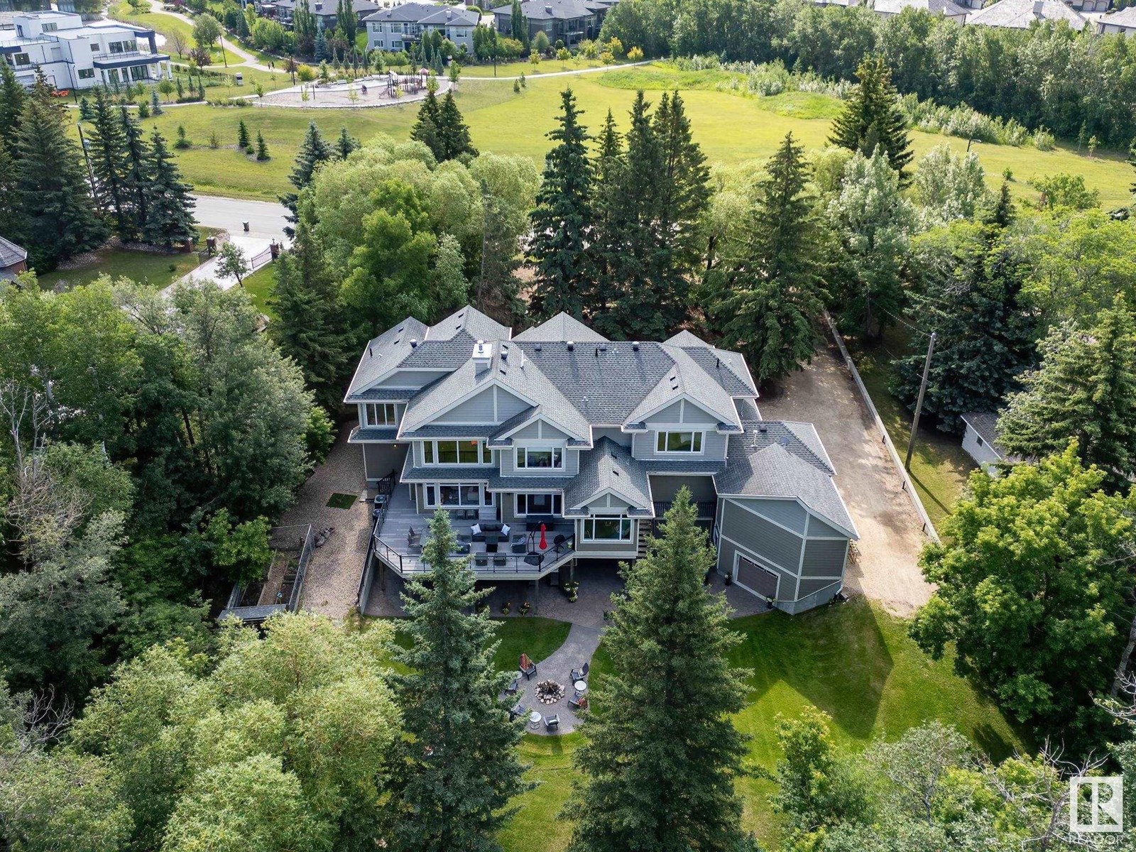 Photo 21 of 112 Windermere Dr Nw, Edmonton AB