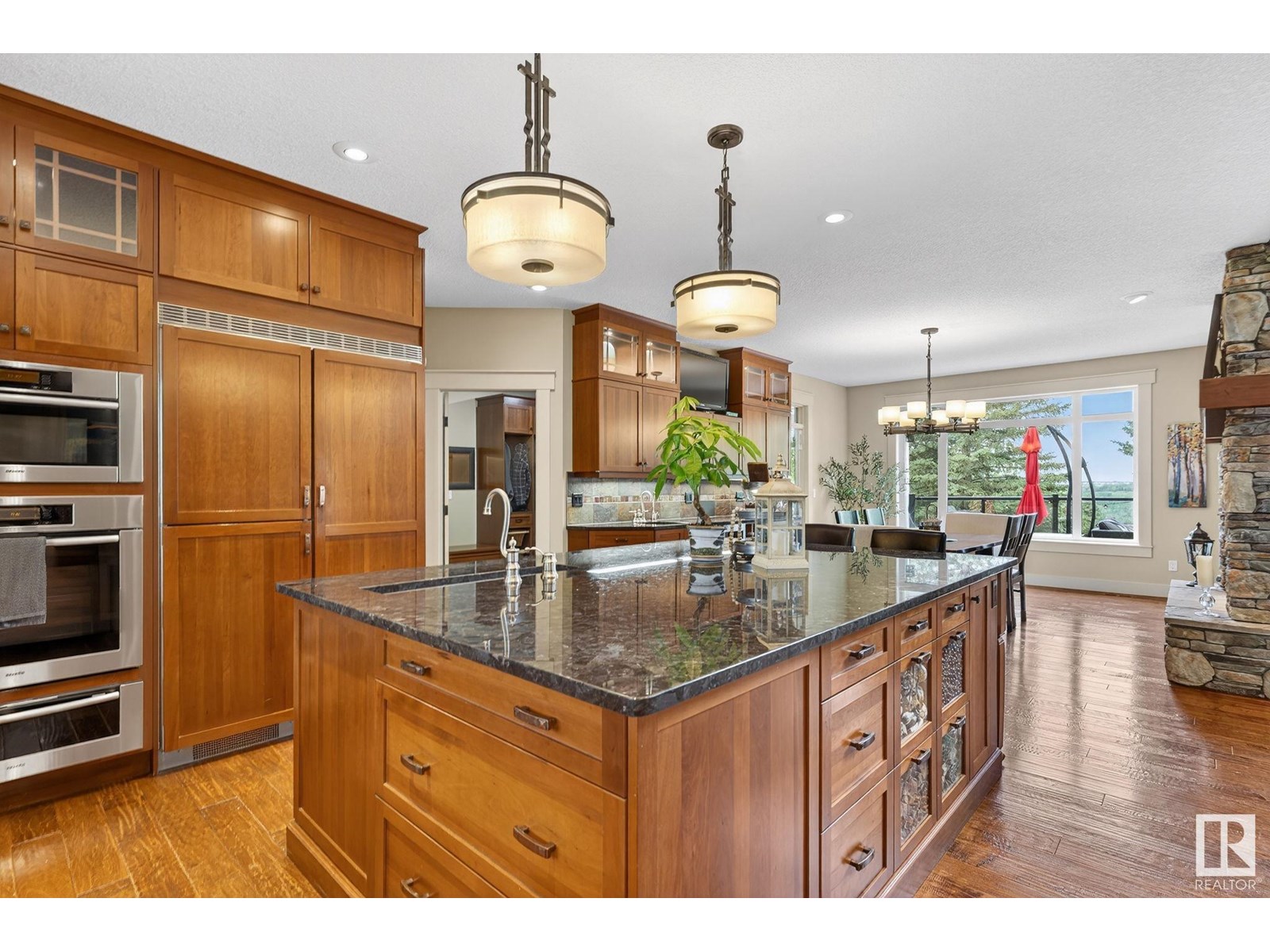 Photo 40 of 112 Windermere Dr Nw, Edmonton AB