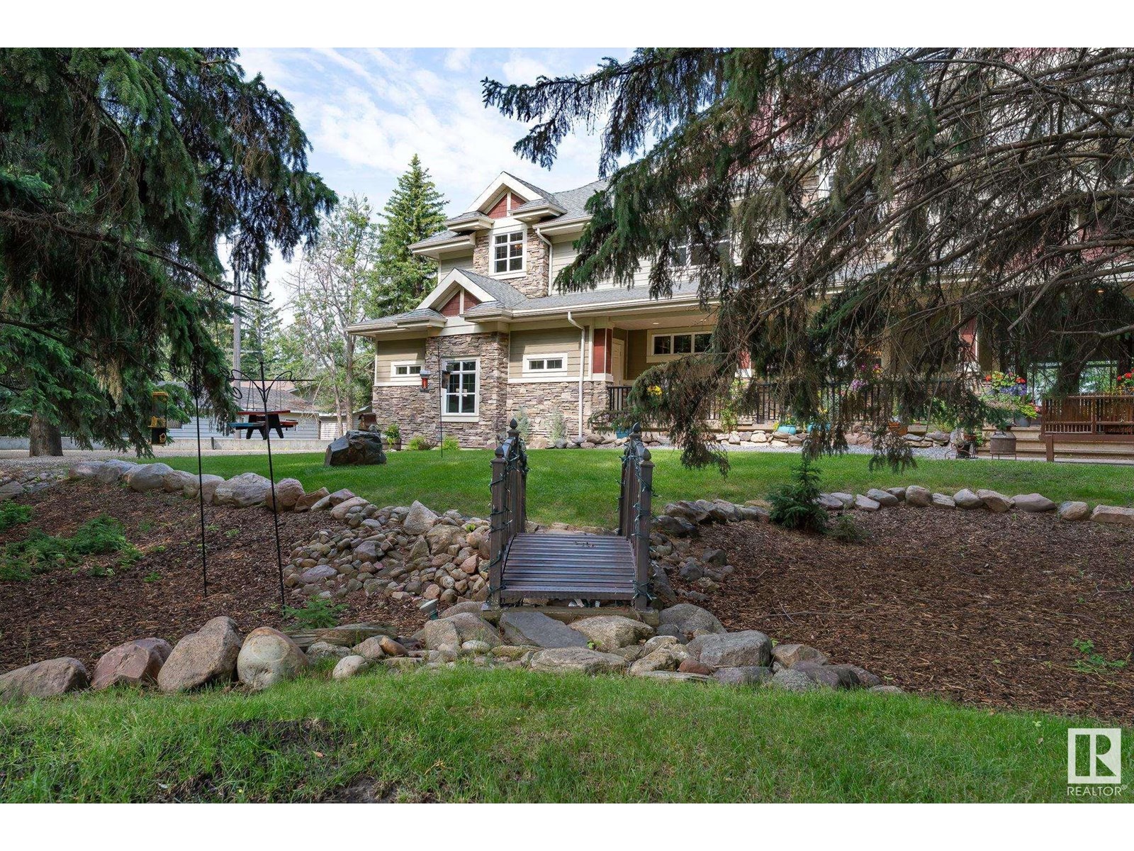 Photo 5 of 112 Windermere Dr Nw, Edmonton AB