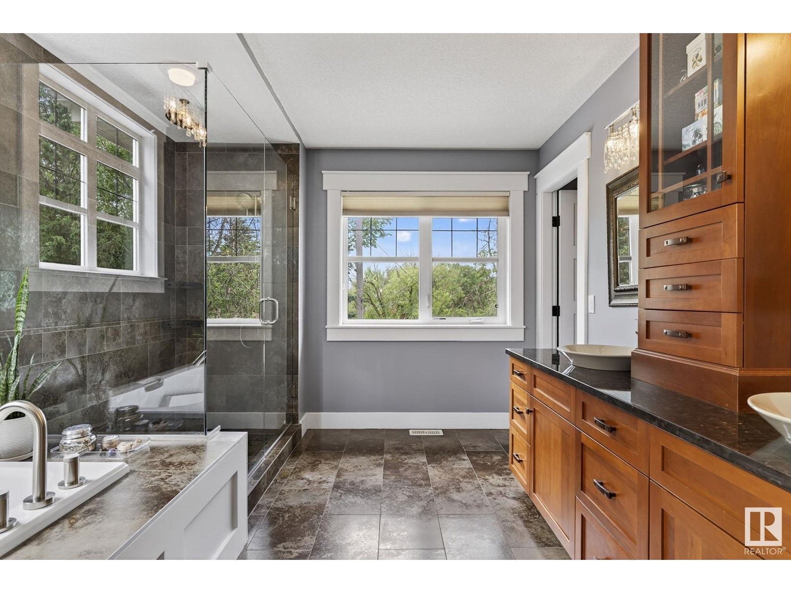 Photo 52 of 112 Windermere Dr Nw, Edmonton AB