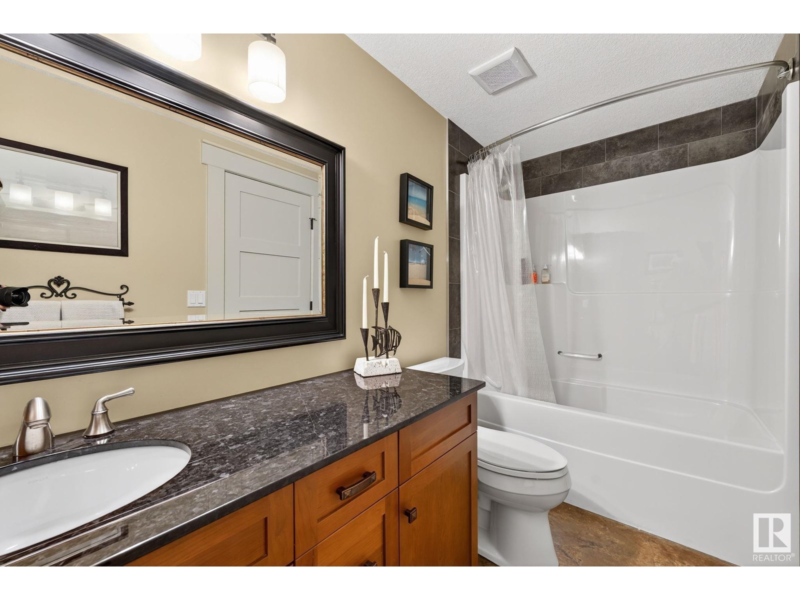 Photo 69 of 112 Windermere Dr Nw, Edmonton AB