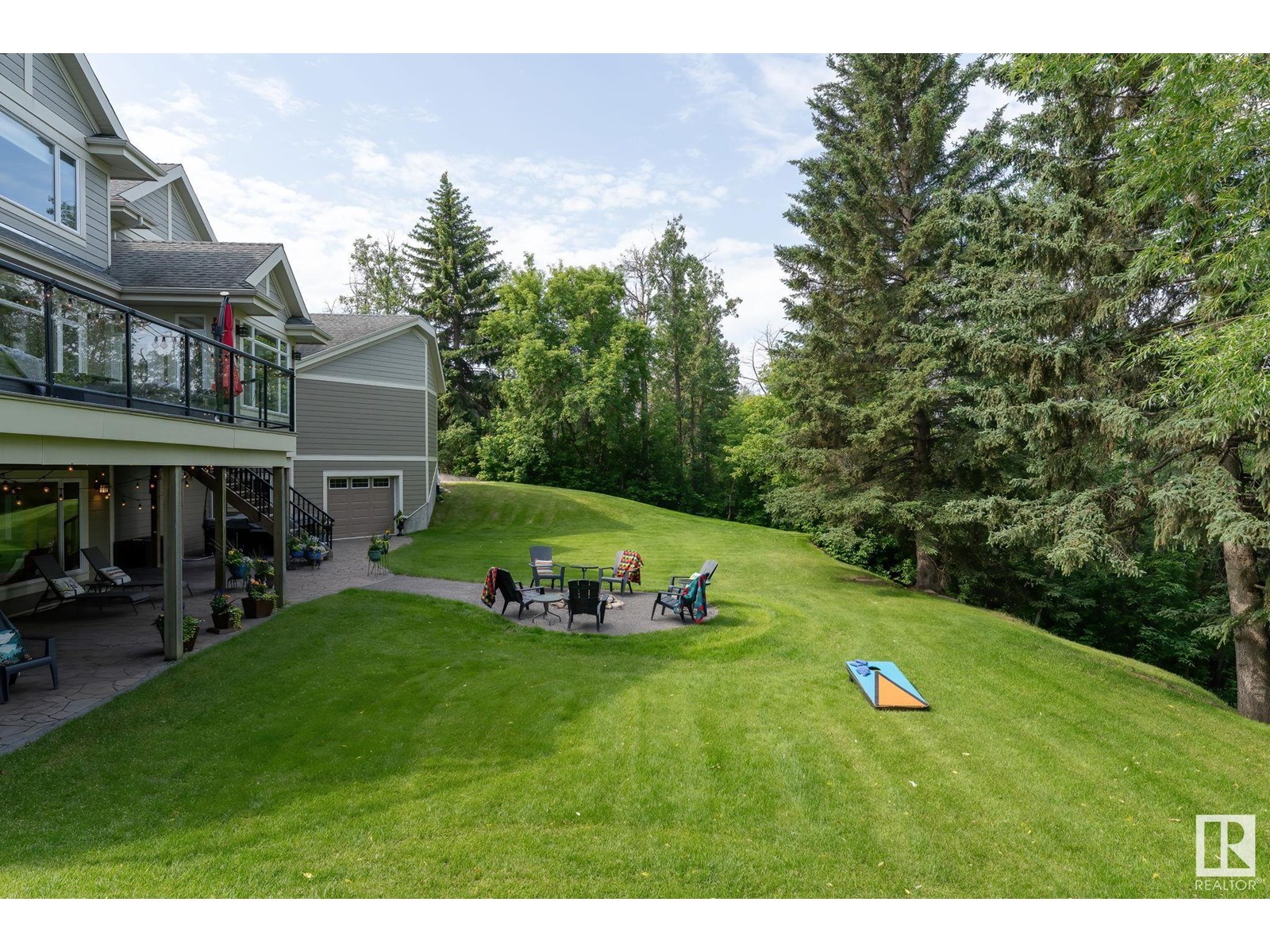 Photo 8 of 112 Windermere Dr Nw, Edmonton AB