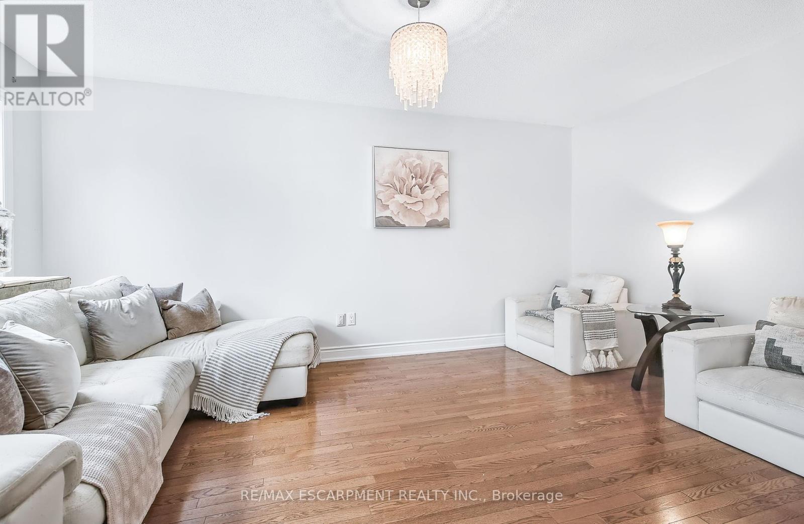 Photo 43 of 14 Ashridge Place, Hamilton ON