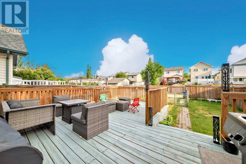 Single Family House for Sale in  Hidden Ranch Hill NW Hidden Valley Calgary 