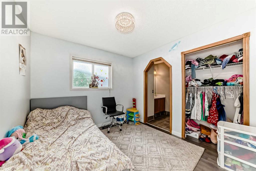 Single Family House for Sale in  Hidden Ranch Hill NW Hidden Valley Calgary 