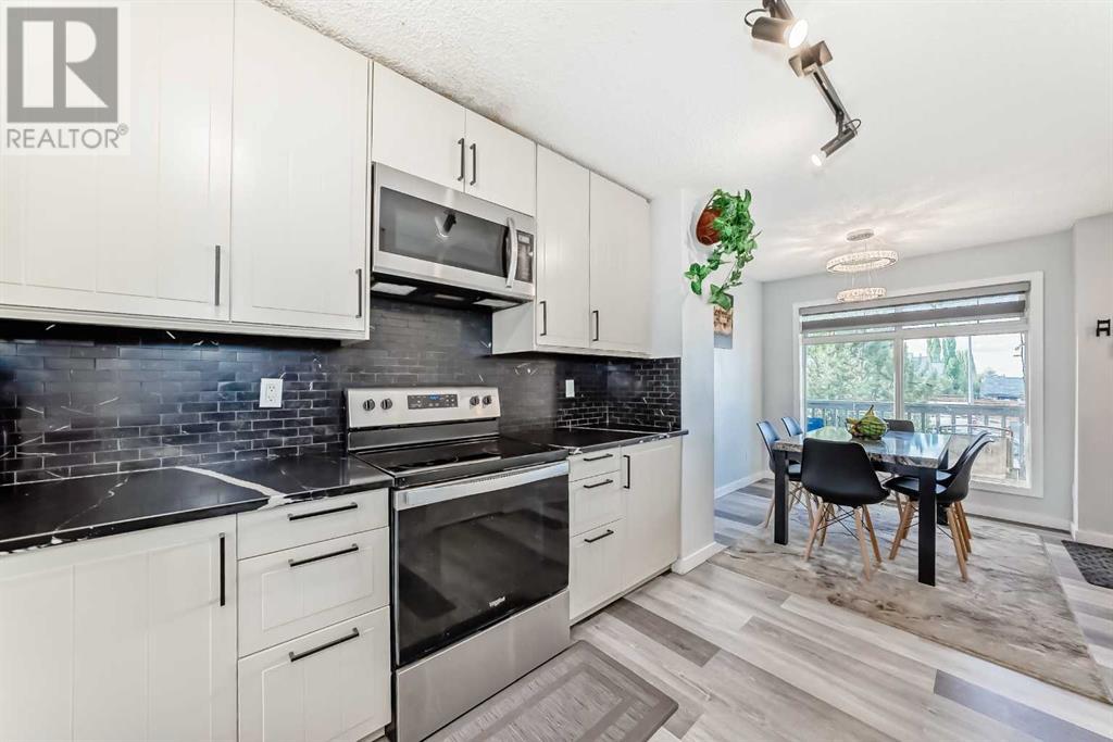 Single Family House for Sale in  Hidden Ranch Hill NW Hidden Valley Calgary 