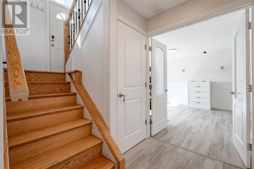 Single Family House Bi-level for Sale in  Addison Drive SE Acadia Calgary 