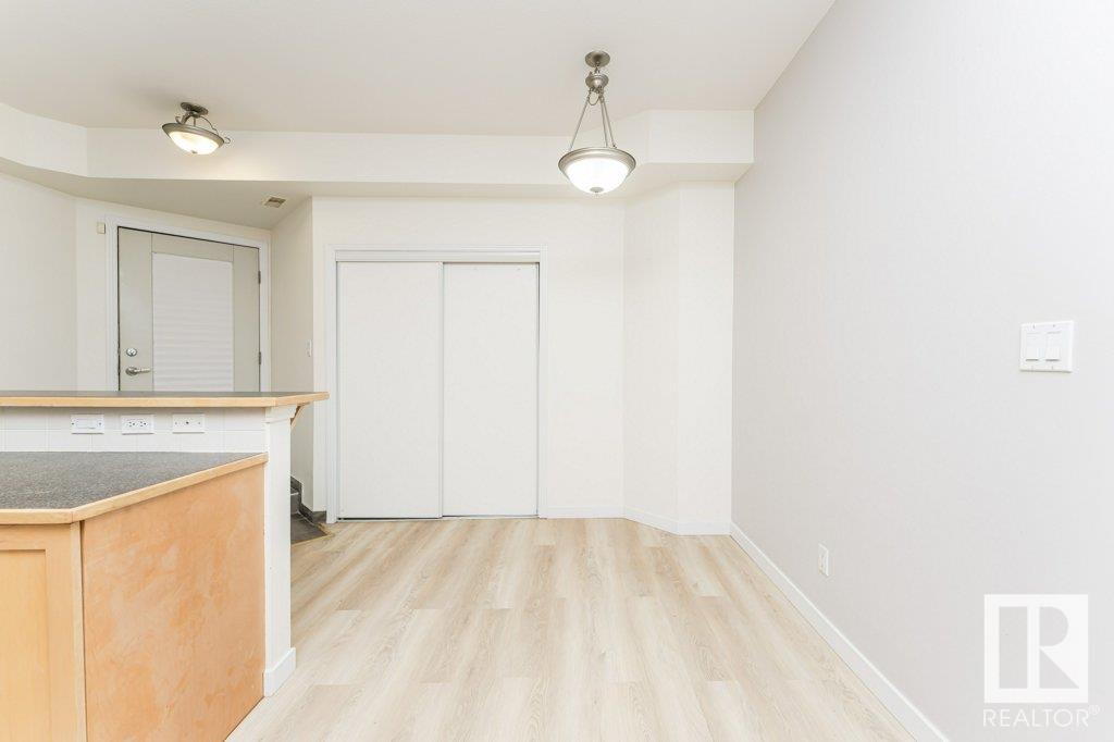 Photo 28 of 106 8619 111 St Nw, Edmonton AB