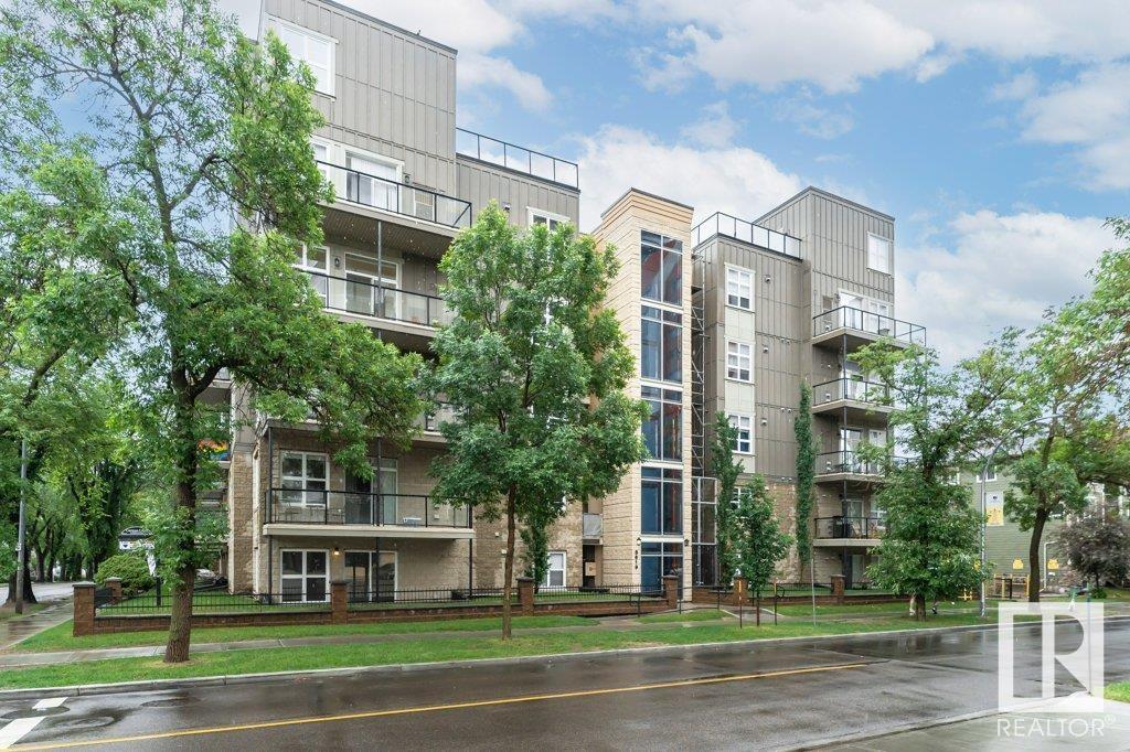 Photo 22 of 106 8619 111 St Nw, Edmonton AB