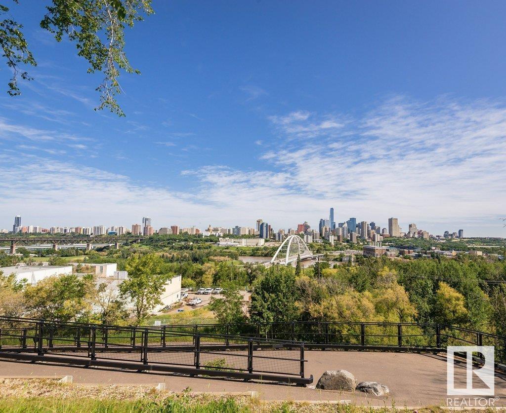 Photo 45 of 106 8619 111 St Nw, Edmonton AB