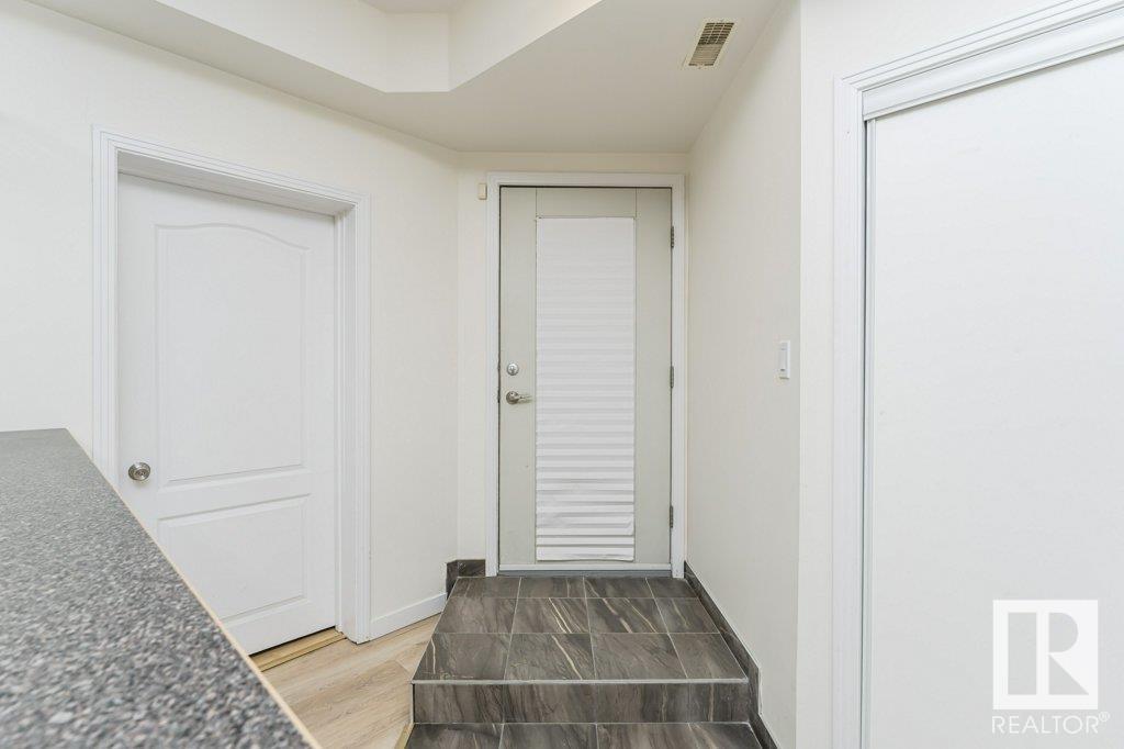 Photo 30 of 106 8619 111 St Nw, Edmonton AB