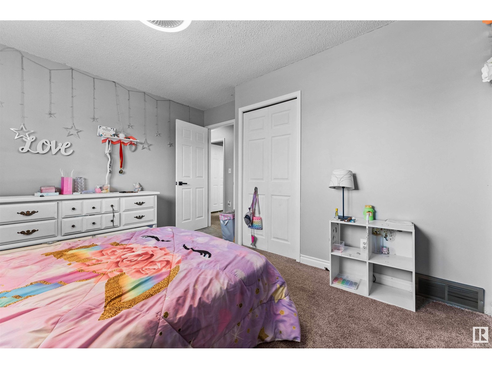 Photo 25 of 15616 80 St Nw, Edmonton AB