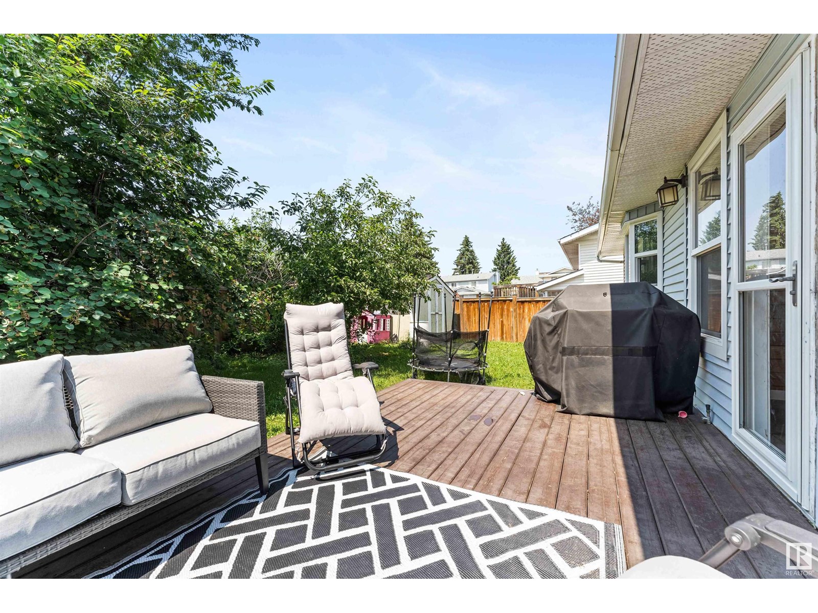 Photo 19 of 15616 80 St Nw, Edmonton AB