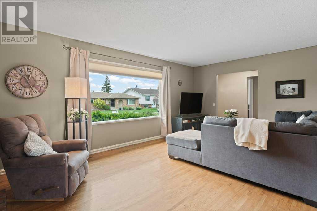 Single Family House Bungalow for Sale in  Bracewood Road SW Braeside Calgary 