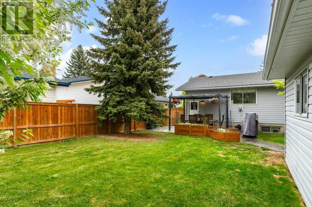 Single Family House Bungalow for Sale in  Bracewood Road SW Braeside Calgary 
