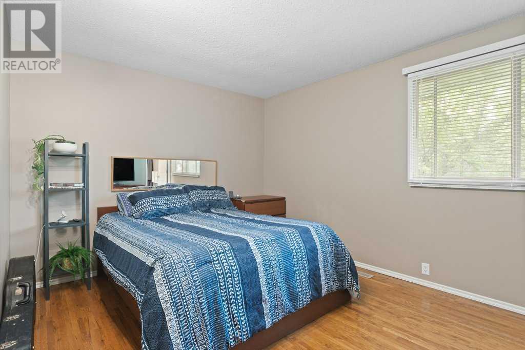 Single Family House Bungalow for Sale in  Bracewood Road SW Braeside Calgary 