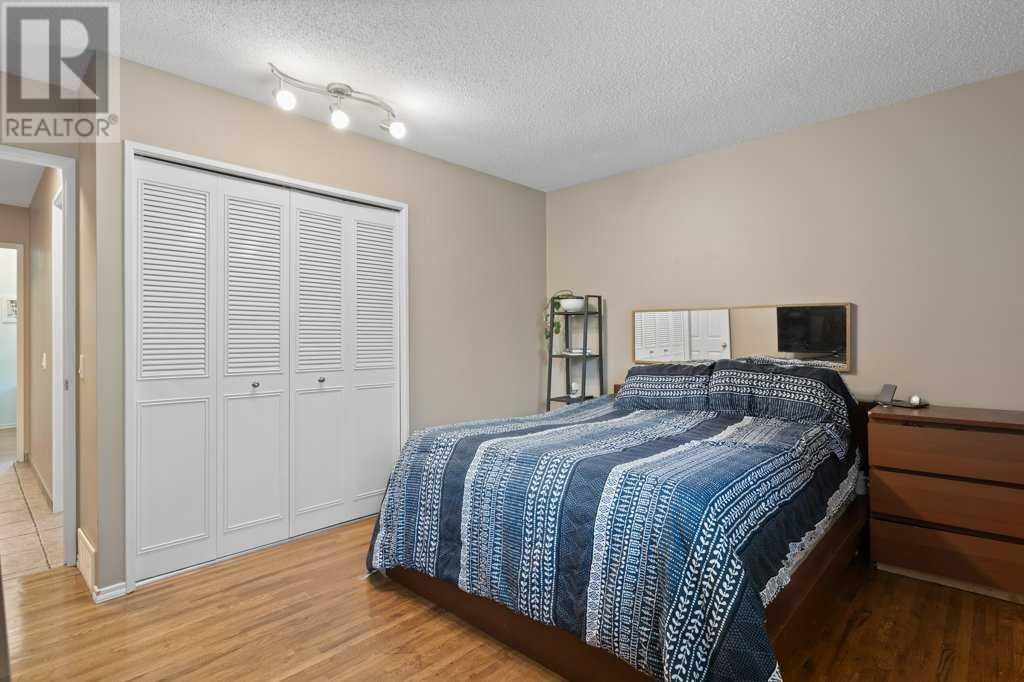 Single Family House Bungalow for Sale in  Bracewood Road SW Braeside Calgary 