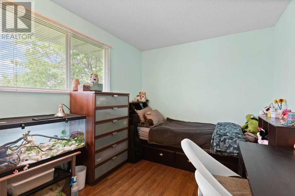 Single Family House Bungalow for Sale in  Bracewood Road SW Braeside Calgary 