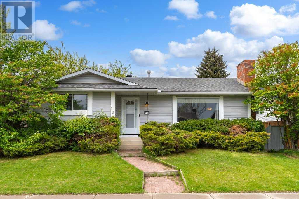 131 Bracewood Road SW, Calgary, Alberta