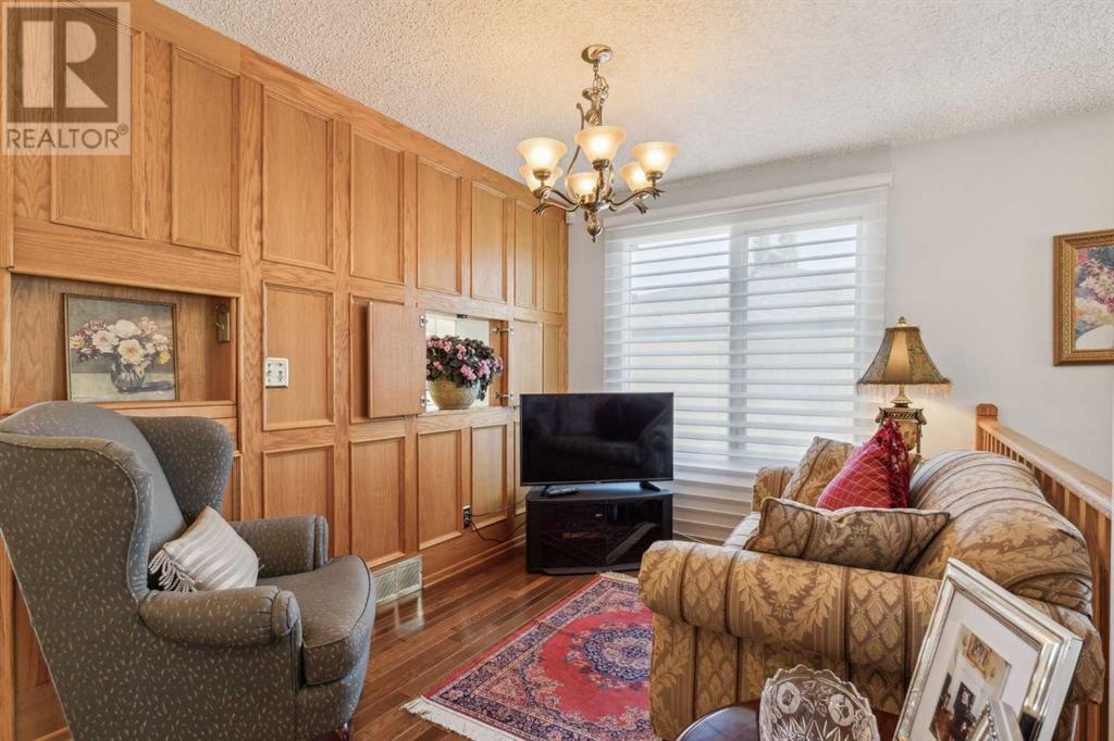 Single Family House Bungalow for Sale in  Bermuda Way NW Beddington Heights Calgary 