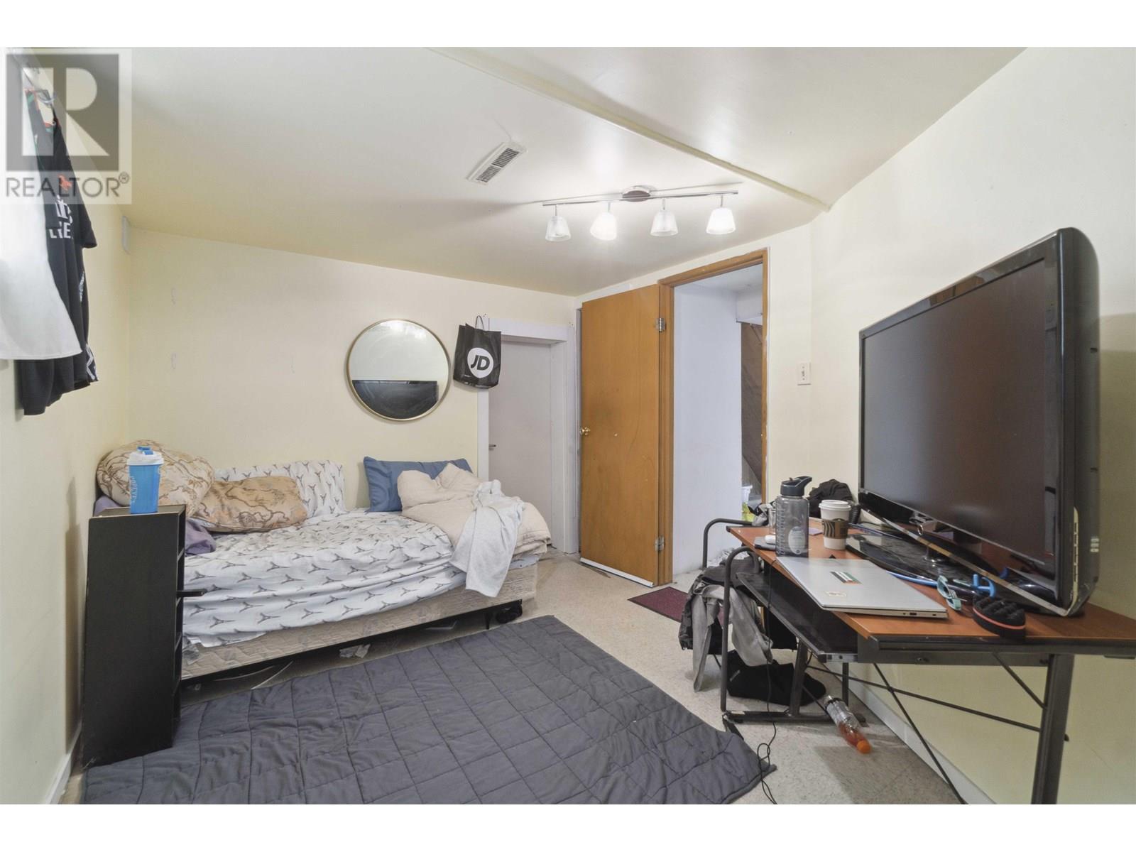 Photo 21 of 620 Slocan Street, Vancouver BC