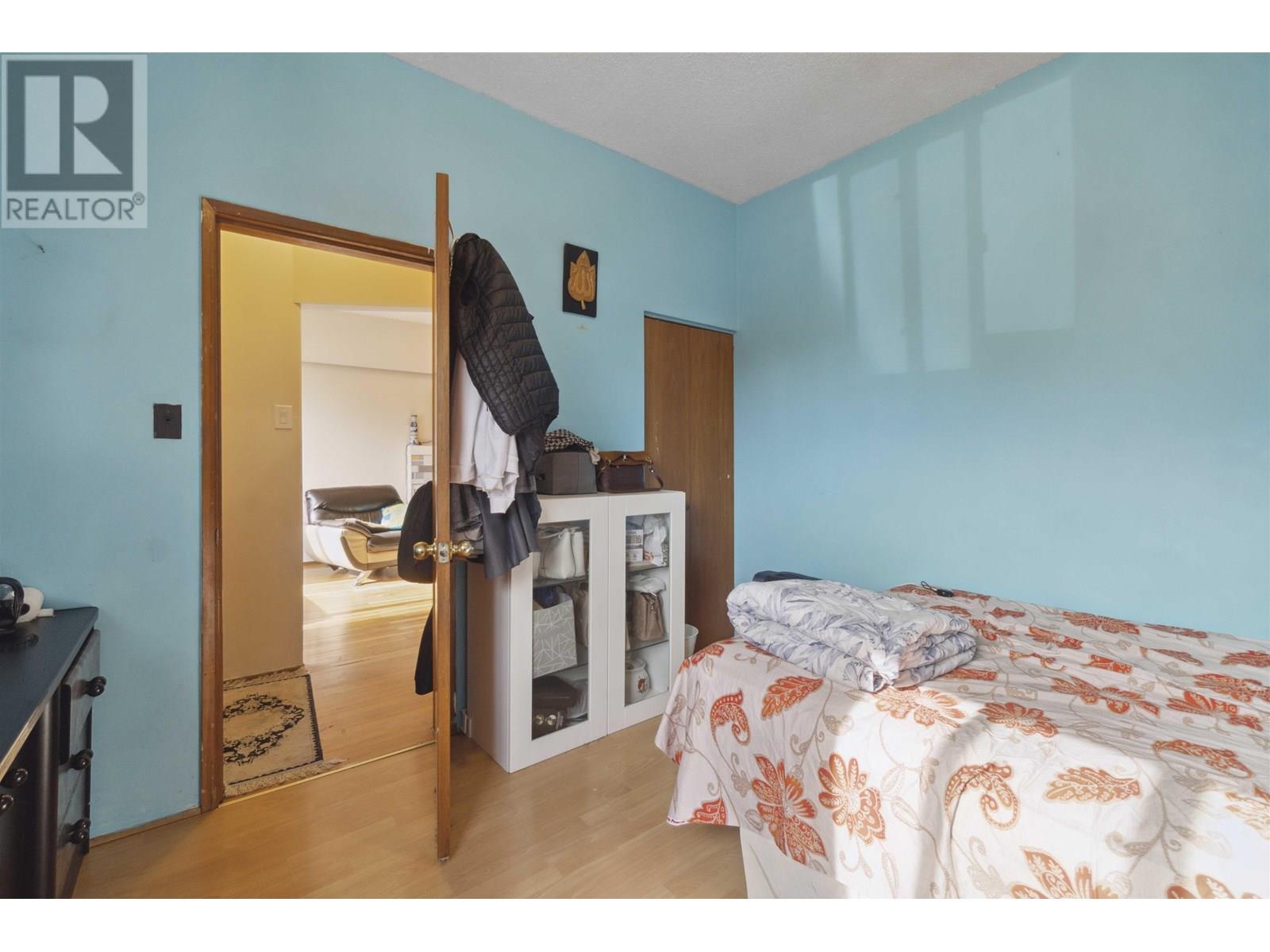 Photo 18 of 620 Slocan Street, Vancouver BC