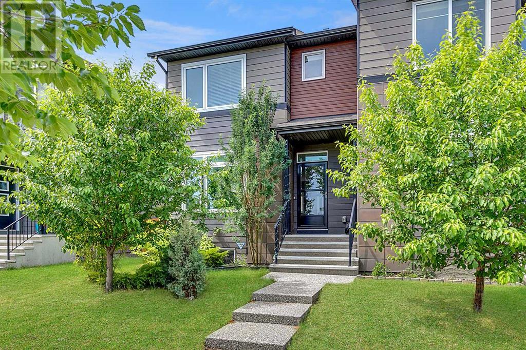 84 Walgrove Drive SE, Calgary, Alberta