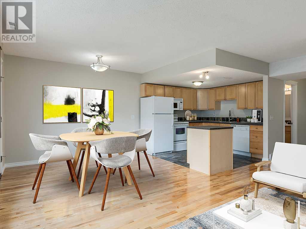 Single Family House for Sale in    Street NW St Andrews Heights Calgary 