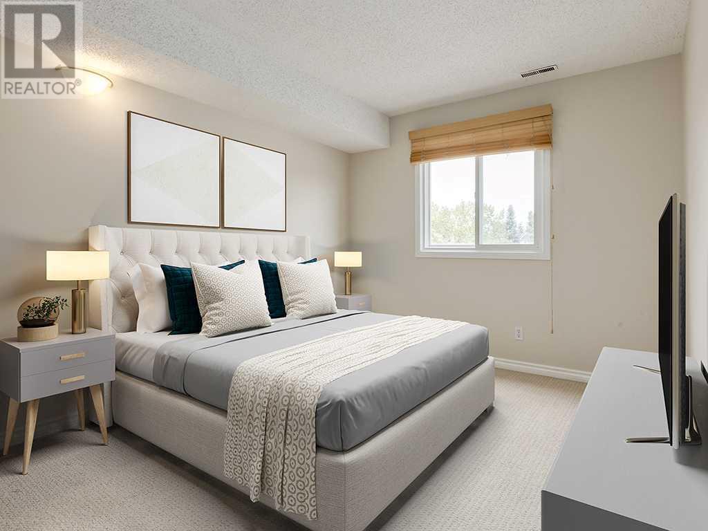 Single Family House for Sale in    Street NW St Andrews Heights Calgary 