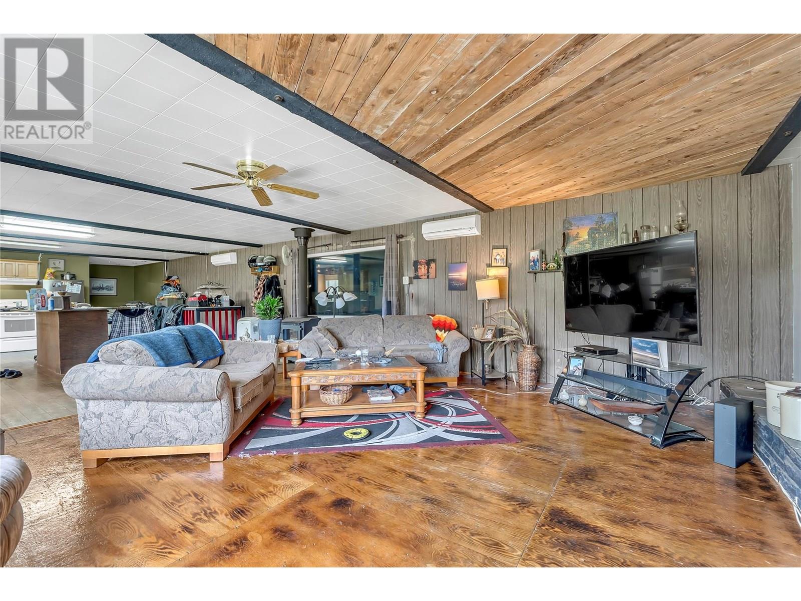 3803 MCLEAN CREEK Road, Okanagan Falls