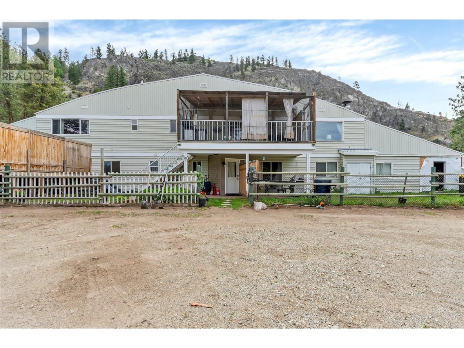 3803 MCLEAN CREEK Road, Okanagan Falls
