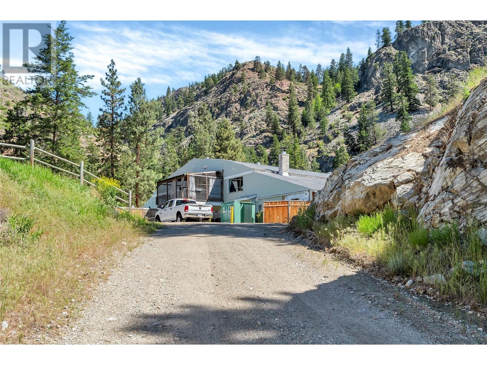3803 MCLEAN CREEK Road, Okanagan Falls