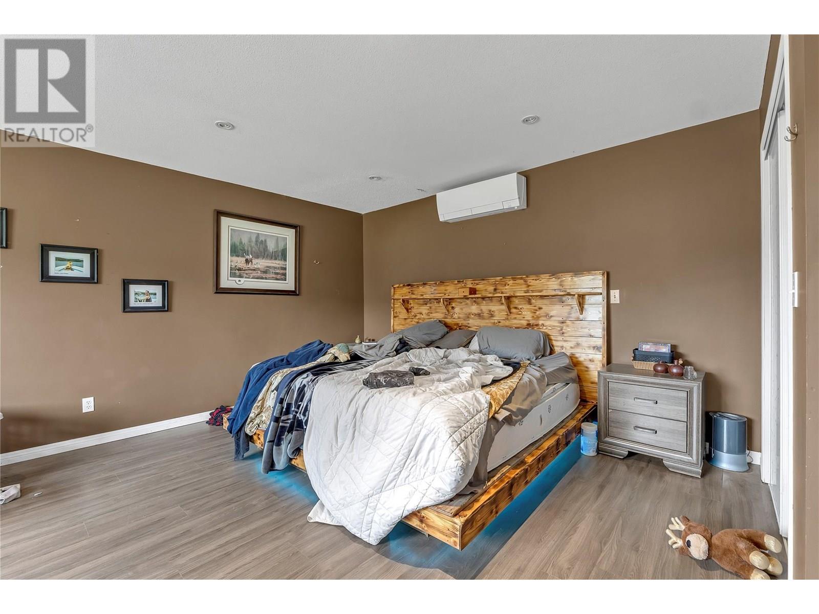 3803 MCLEAN CREEK Road, Okanagan Falls