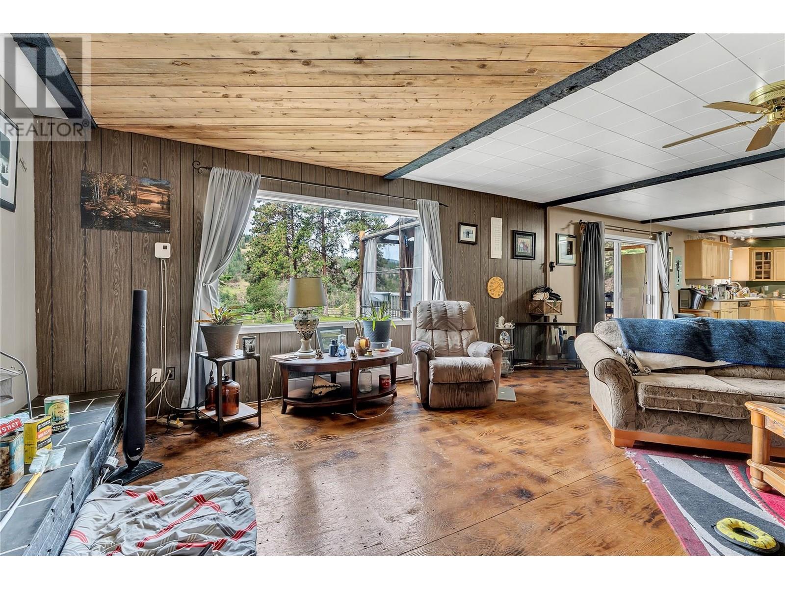 3803 MCLEAN CREEK Road, Okanagan Falls